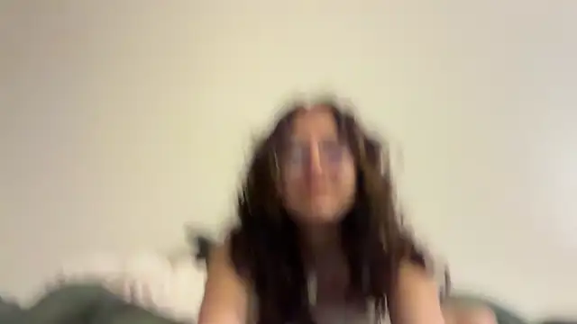 Alicatcua  online show from 05/29/26, 01:55