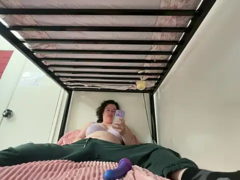 rubi delicious online show from 02/05/26, 04:36