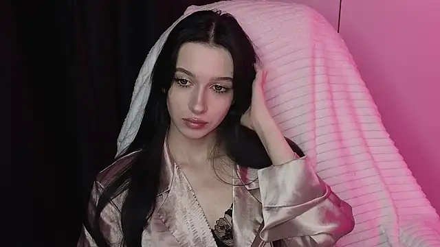 lissalison online show from 11/28/25, 08:09