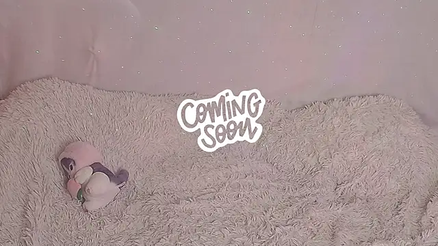 Snapshot of EriRose chatting on 12/17/25, 08:47 EriRose online show from 12/17/25, 08:47