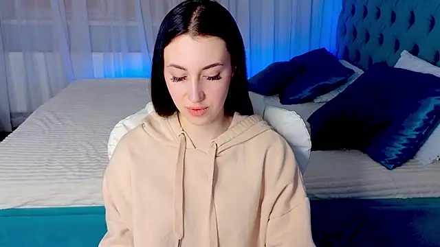 Miss  Linn online show from 02/03/26, 03:06