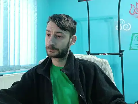 Snapshot of bigcockbignose chatting on 12/22/25, 06:57 bigcockbignose online show from 12/22/25, 06:57