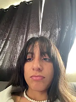 Mia fiire online show from 02/23/26, 07:14