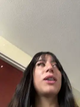 Mia fiire online show from 02/26/26, 07:14