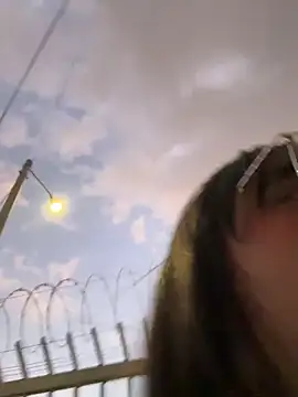 Mia fiire online show from 12/13/25, 08:04