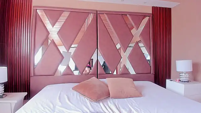 Karol Yannil online show from 11/29/25, 08:09