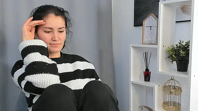 GilmaFaurot online show from 11/29/25, 02:50