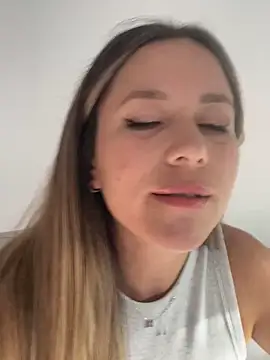 Snapshot of Nasss7 chatting on 04/13/26, 08:02 Nasss7 online show from 04/13/26, 08:02