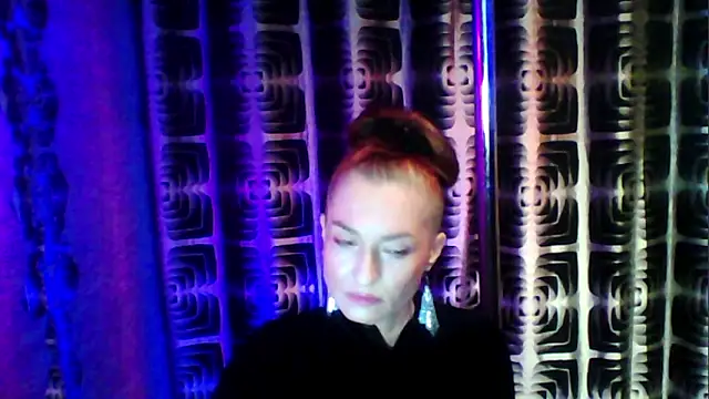 Soniakiss online show from 02/04/26, 02:45