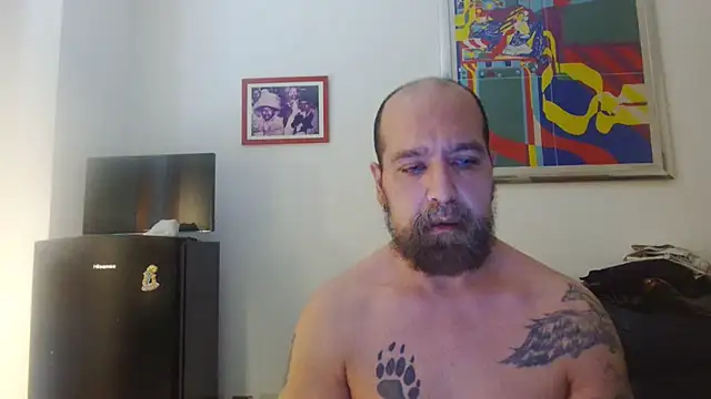 Snapshot of AMIRDIB2025 chatting on 07/19/26, 04:37 AMIRDIB2025 online show from 07/19/26, 04:37