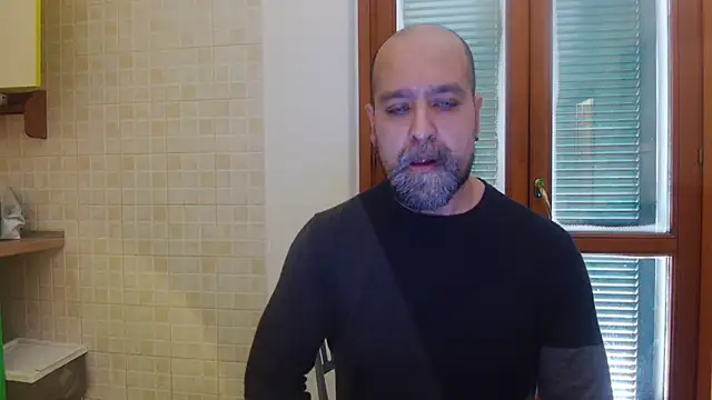 AMIRDIB2025 online show from 04/13/26, 01:48