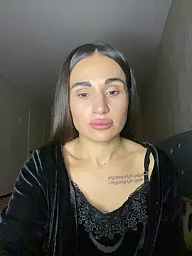 MonikaSi online show from 12/15/25, 05:19