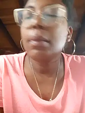 Snapshot of ChanneldelaCroix chatting on 03/16/26, 09:57 ChanneldelaCroix online show from 03/16/26, 09:57