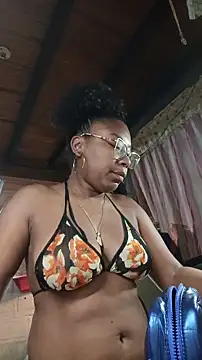 Snapshot of ChanneldelaCroix chatting on 03/02/26, 09:05 ChanneldelaCroix online show from 03/02/26, 09:05