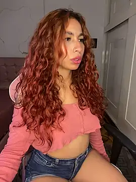 PrettyChloe  online show from 05/19/26, 06:59