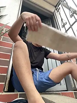 nico sexboy online show from 12/17/25, 10:15