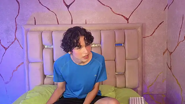 SthepanodiMonaco online show from 03/21/26, 03:19