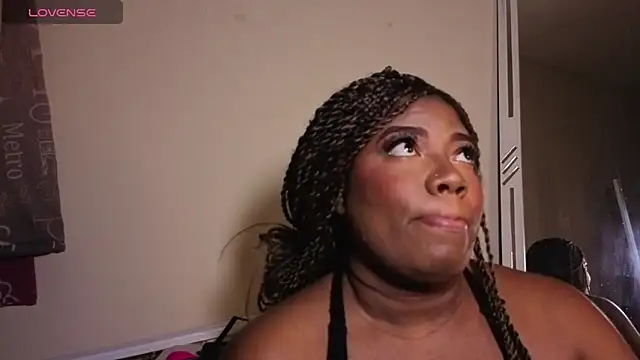 GraceMaaceey online show from 04/08/26, 05:53