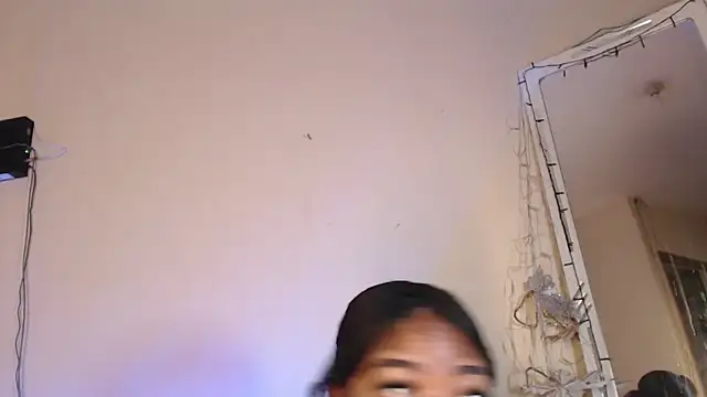 GraceMaaceey online show from 05/04/26, 04:05