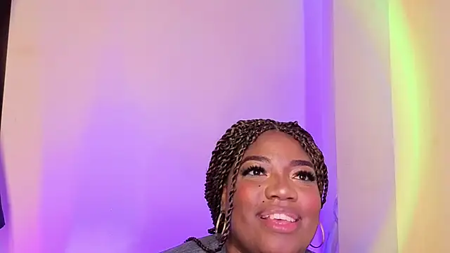 GraceMaaceey online show from 02/25/26, 02:56