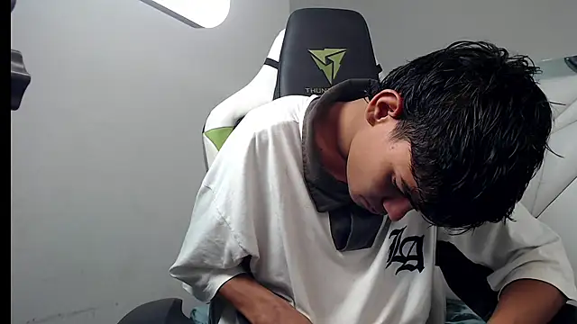 Lil babyyy  online show from 12/23/25, 03:39