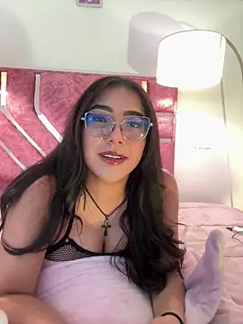 Snapshot of Dafne_se chatting on 04/21/26, 01:42 Dafne se online show from 04/21/26, 01:42
