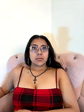 Dafne se online show from 12/18/25, 12:05