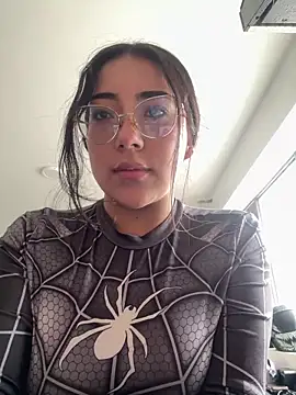 Snapshot of Dafne_se chatting on 05/15/26, 07:56 Dafne se online show from 05/15/26, 07:56