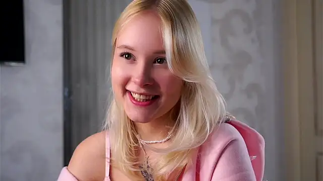 AunclreaVache online show from 02/19/26, 03:47