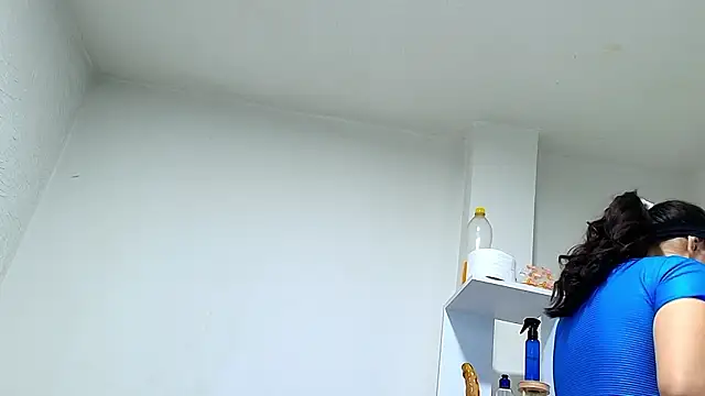 Nahomi rous777 online show from 02/01/26, 12:25