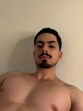 usuario02746 online show from 11/29/25, 04:45