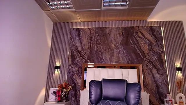 Caroline foster1 online show from 12/20/25, 11:57