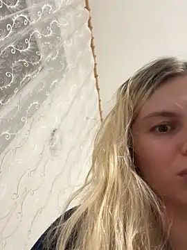 d0uble trouble online show from 11/28/25, 07:03