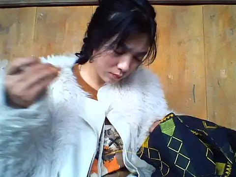 Alibabapi online show from 02/16/26, 03:27