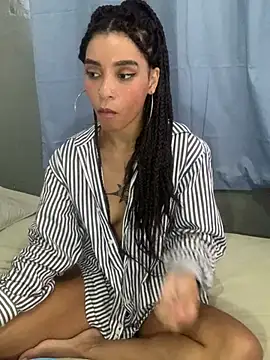 Lillith Bloom online show from 02/25/26, 02:28