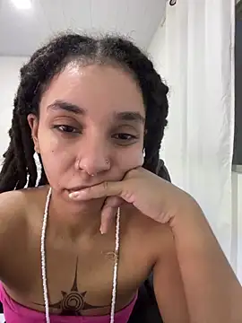 Lillith Bloom online show from 04/15/26, 09:48