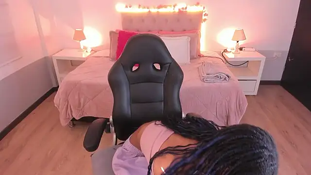 Samantha spike2 online show from 03/12/26, 08:02