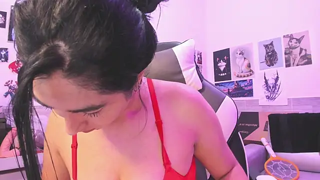 RubyWhisperp online show from 12/20/25, 03:09