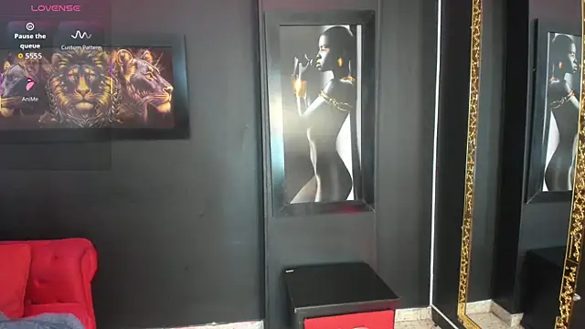 AgathaMyller online show from 12/18/25, 12:53