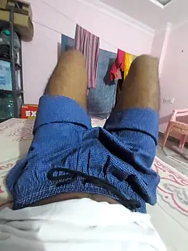 Yth24 online show from 11/28/25, 03:28