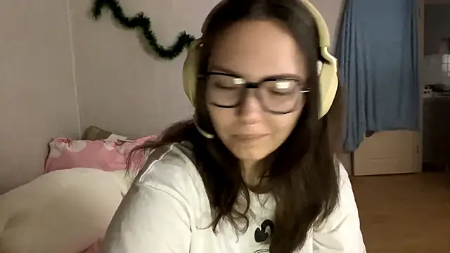 KerriMcbreen online show from 01/07/26, 03:22