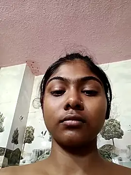 Cute diya023 online show from 03/25/26, 04:01