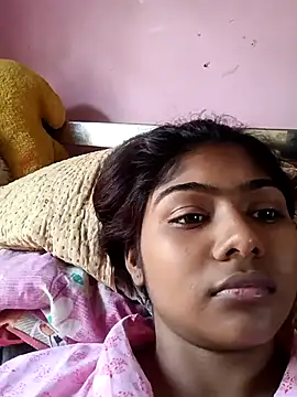 Snapshot of Cute_diya023 chatting on 02/28/26, 05:18 Cute diya023 online show from 02/28/26, 05:18