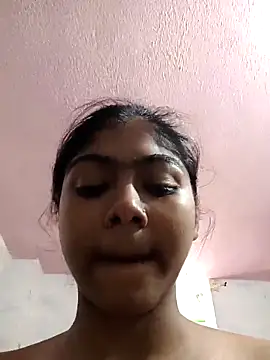 Cute diya023 online show from 03/24/26, 04:56