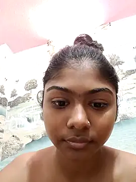 Cute diya023 online show from 03/13/26, 04:28