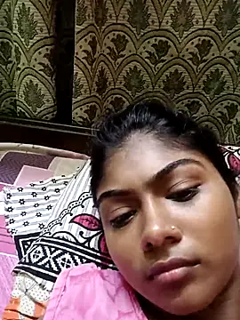 Cute diya023 online show from 05/20/26, 04:59