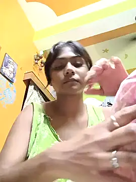 Cute diya023 online show from 05/28/26, 05:30