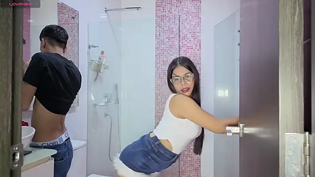 Katrina hot1 online show from 12/15/25, 01:00