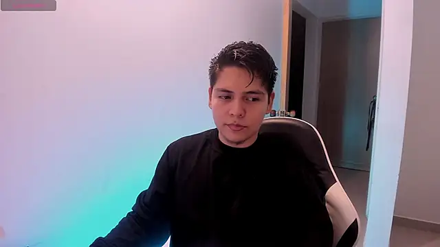 Asta YunoXXX online show from 05/20/26, 04:31