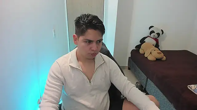 Asta YunoXXX online show from 05/01/26, 03:33